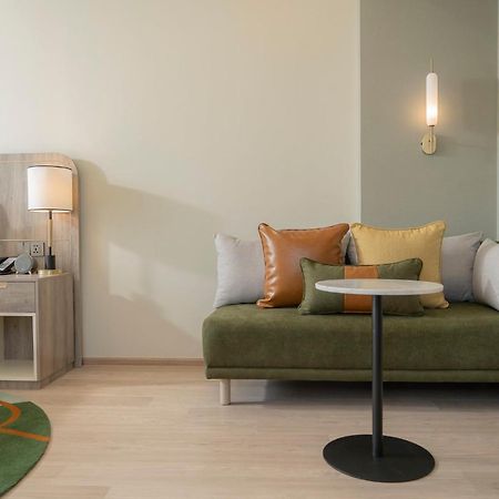 Staybridge Suites Bangkok Sukhumvit By Ihg Zewnętrze zdjęcie