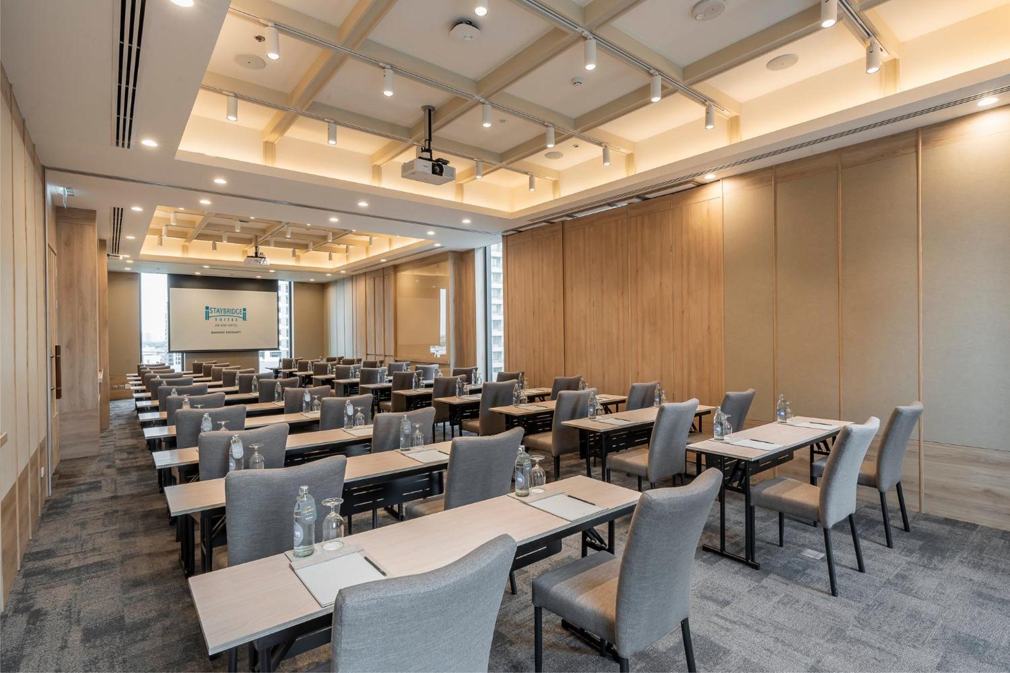 Staybridge Suites Bangkok Sukhumvit By Ihg Zewnętrze zdjęcie